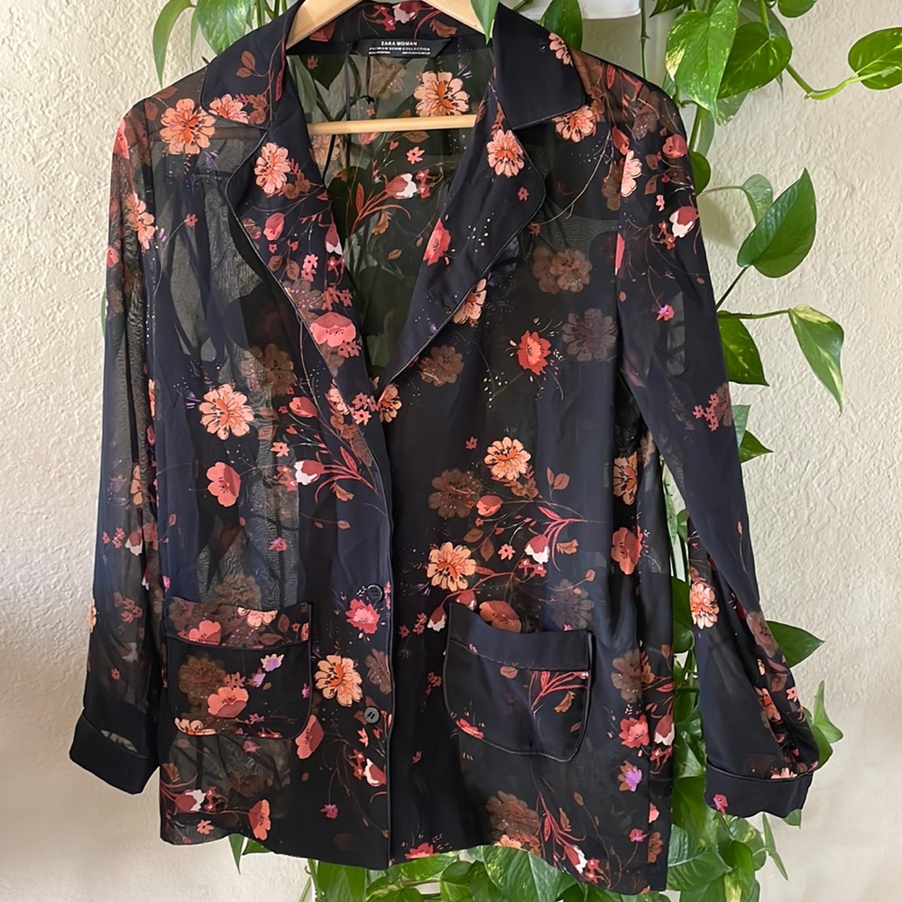 ZARA SHEER BLACK FLORAL TOP